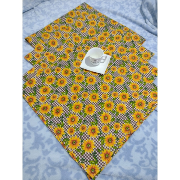 Toalha de Mesa - 70cmx70cm