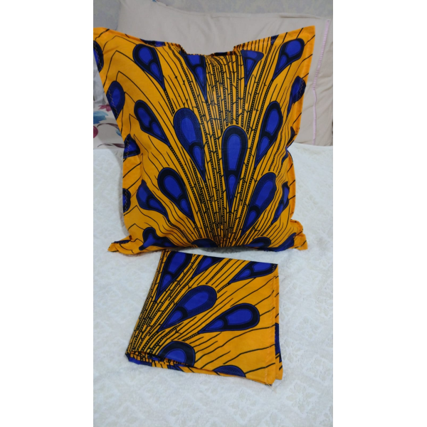 Almofadas de tecido africano (Cheias) (Kit com 2)